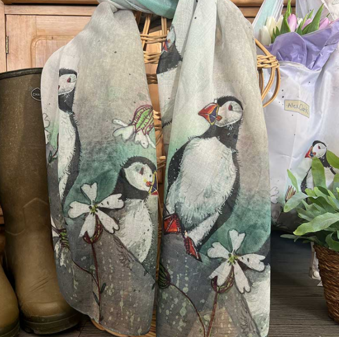 Puffin Scarf